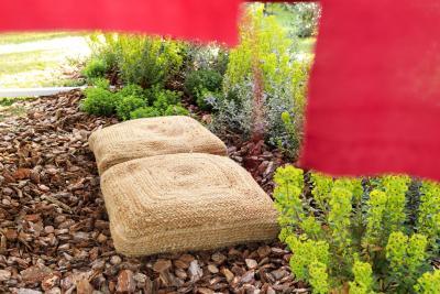 Le Temple - Agrandir l'image 8 sur 13, fenêtre modale