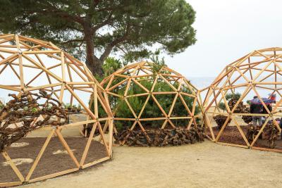 Bulles encensées - Agrandir l'image 2 sur 6, fenêtre modale