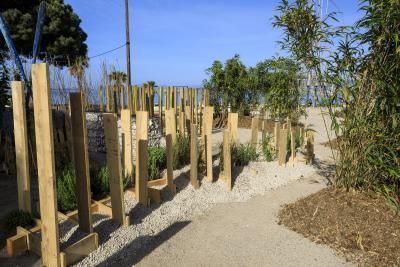 Danseuse plastique - Agrandir l'image 7 sur 8, fenêtre modale